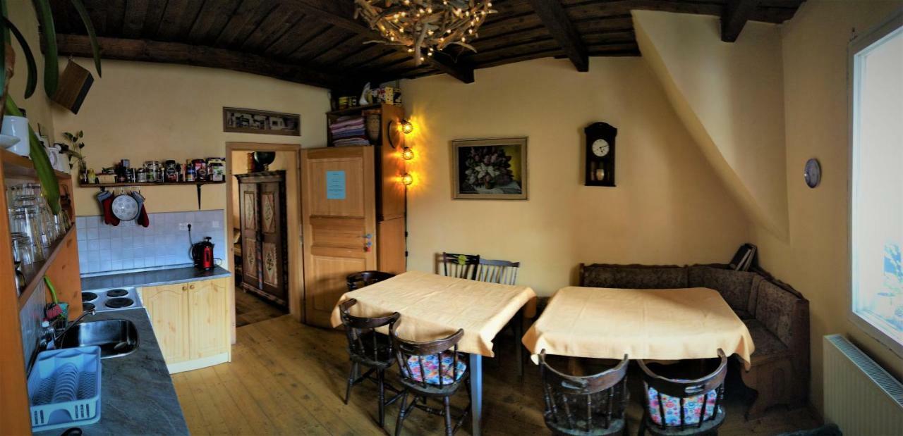 Lazy River Hostel Loket Extérieur photo